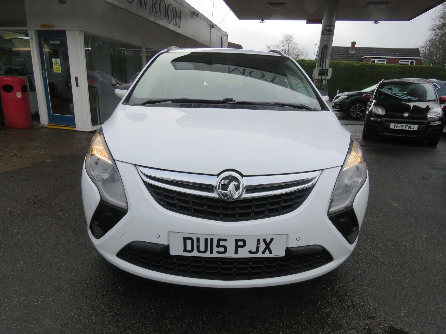 Used Vauxhall Zafira 2015 for sale - 77495990: Photo 2