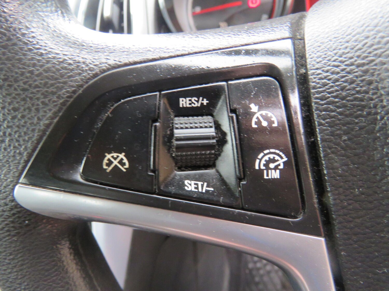 Used Vauxhall Zafira 2015 for sale - 77495990: Photo 43