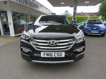 Used Hyundai Santa Fe 2016 for sale - 78965383: Photo