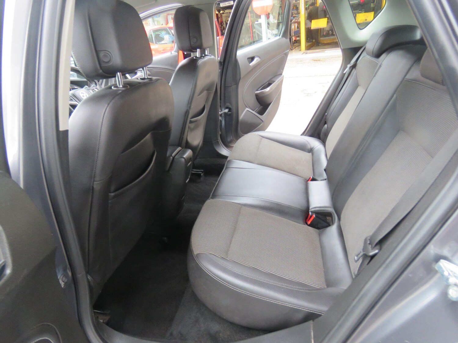 Used Vauxhall Astra for sale - 77908538: Photo 15