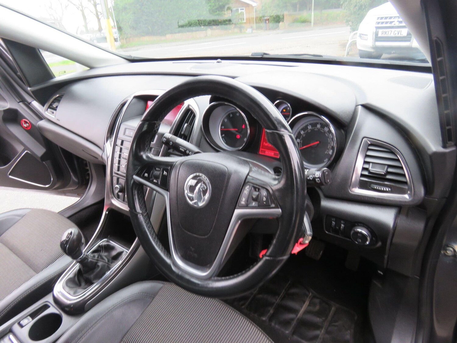 Used Vauxhall Astra for sale - 77908538: Photo 42