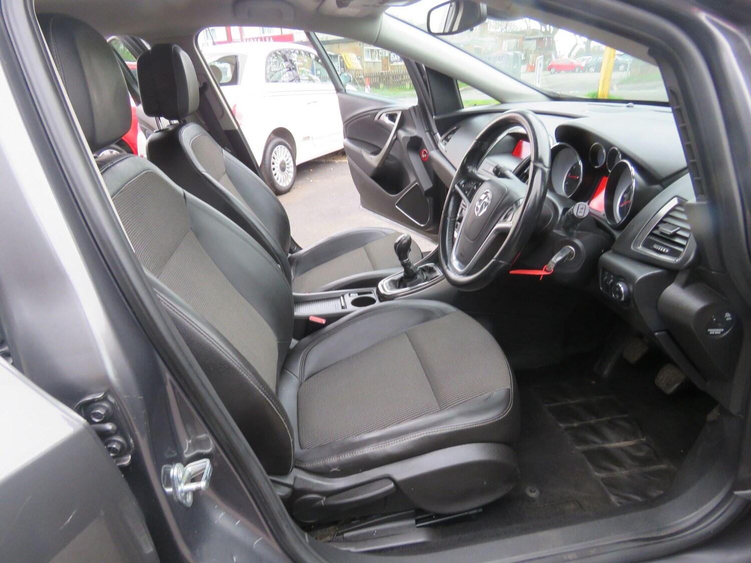 Used Vauxhall Astra for sale - 77908538: Photo 43