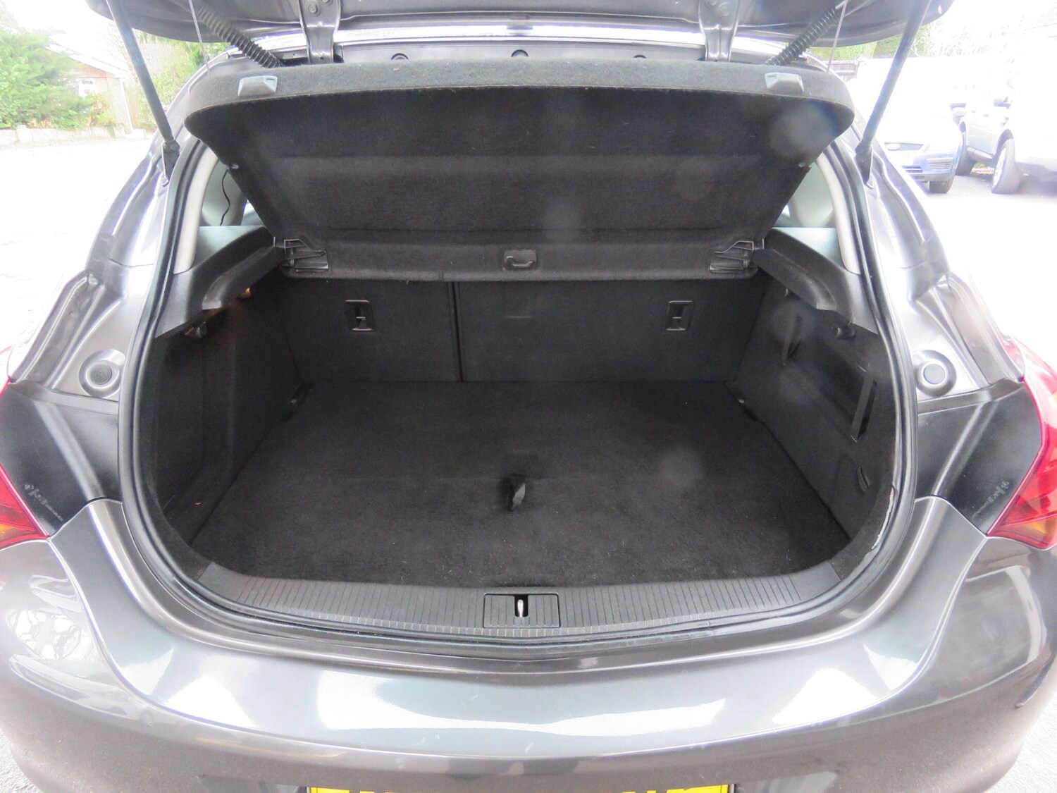 Used Vauxhall Astra for sale - 77908538: Photo 63