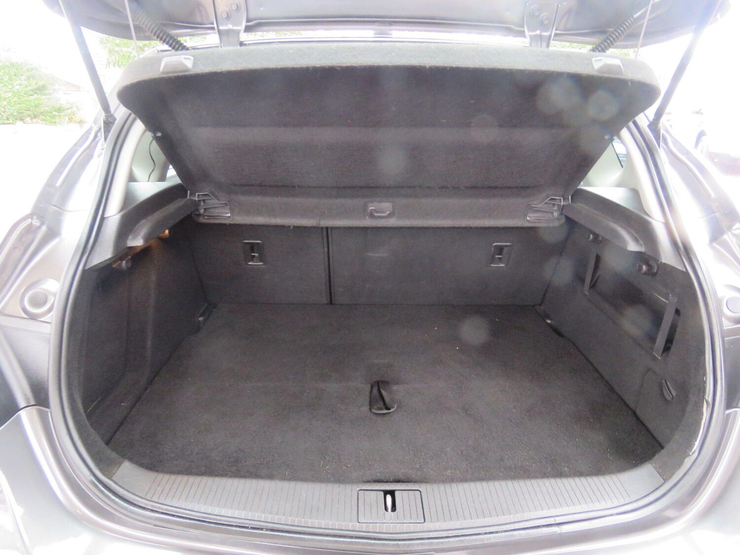 Used Vauxhall Astra for sale - 77908538: Photo 9