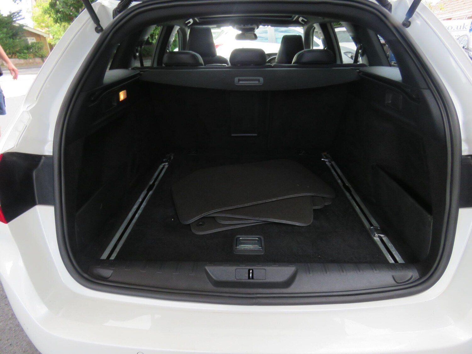 Vehicle 81