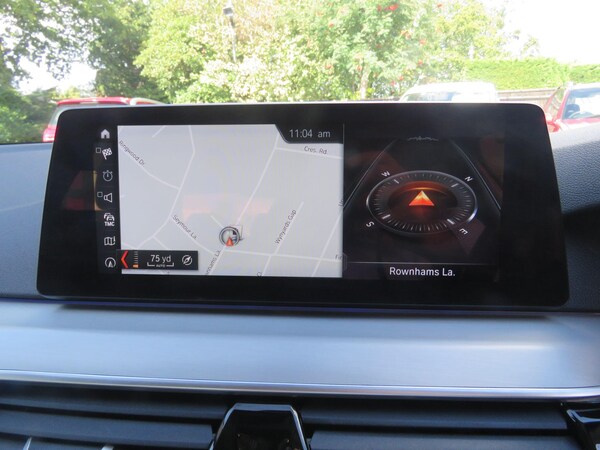 Used BMW 5 Series 2018 for sale - 76020493: Photo 3