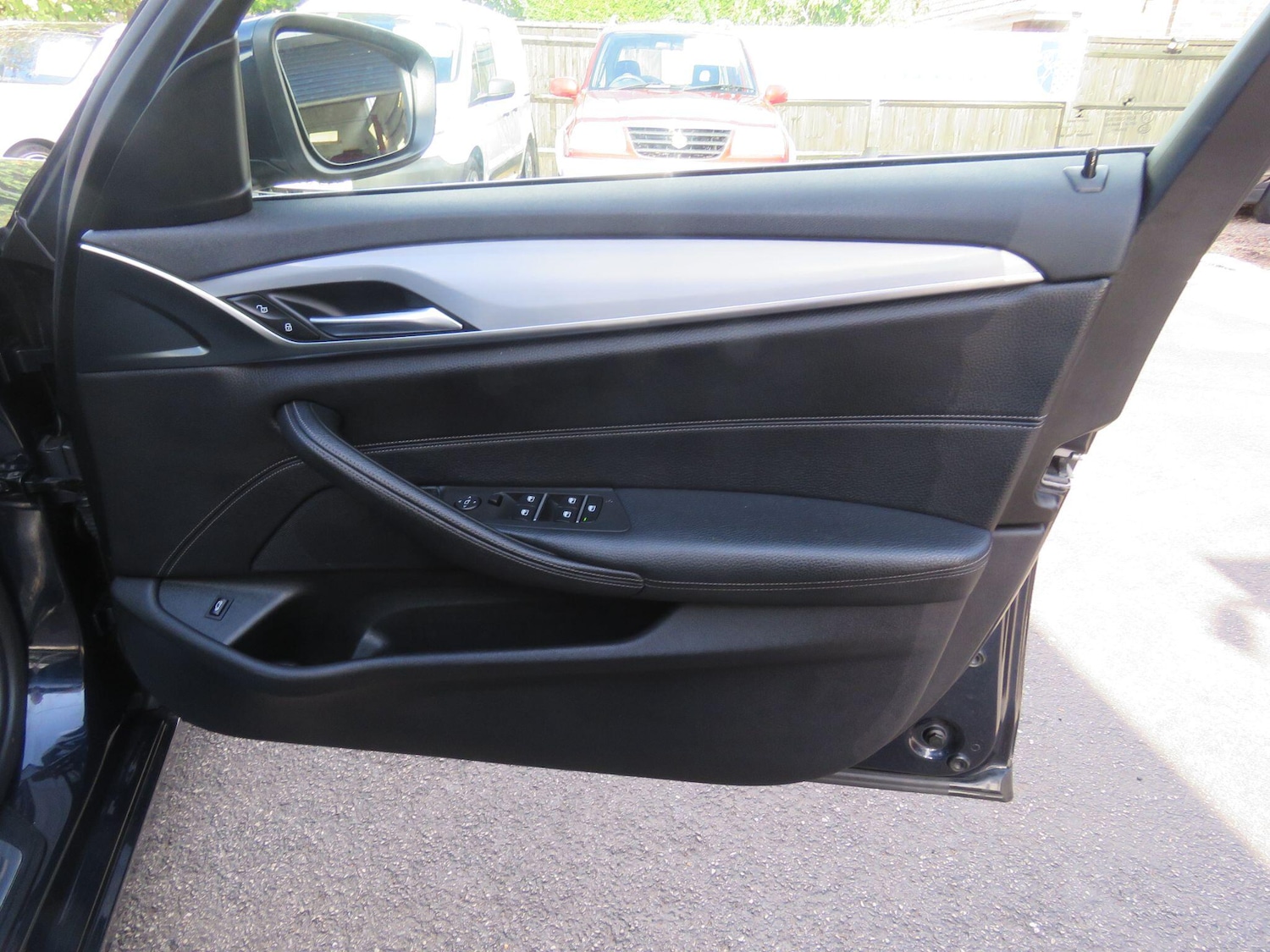 Used BMW 5 Series 2018 for sale - 76020493: Photo 49