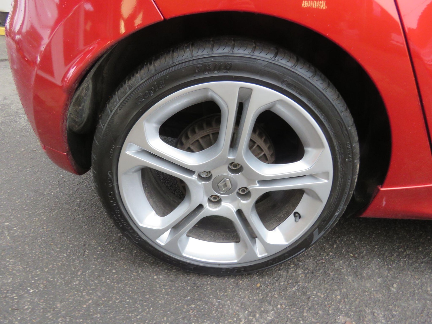 Used Renault Clio for sale - 77809120: Photo 30