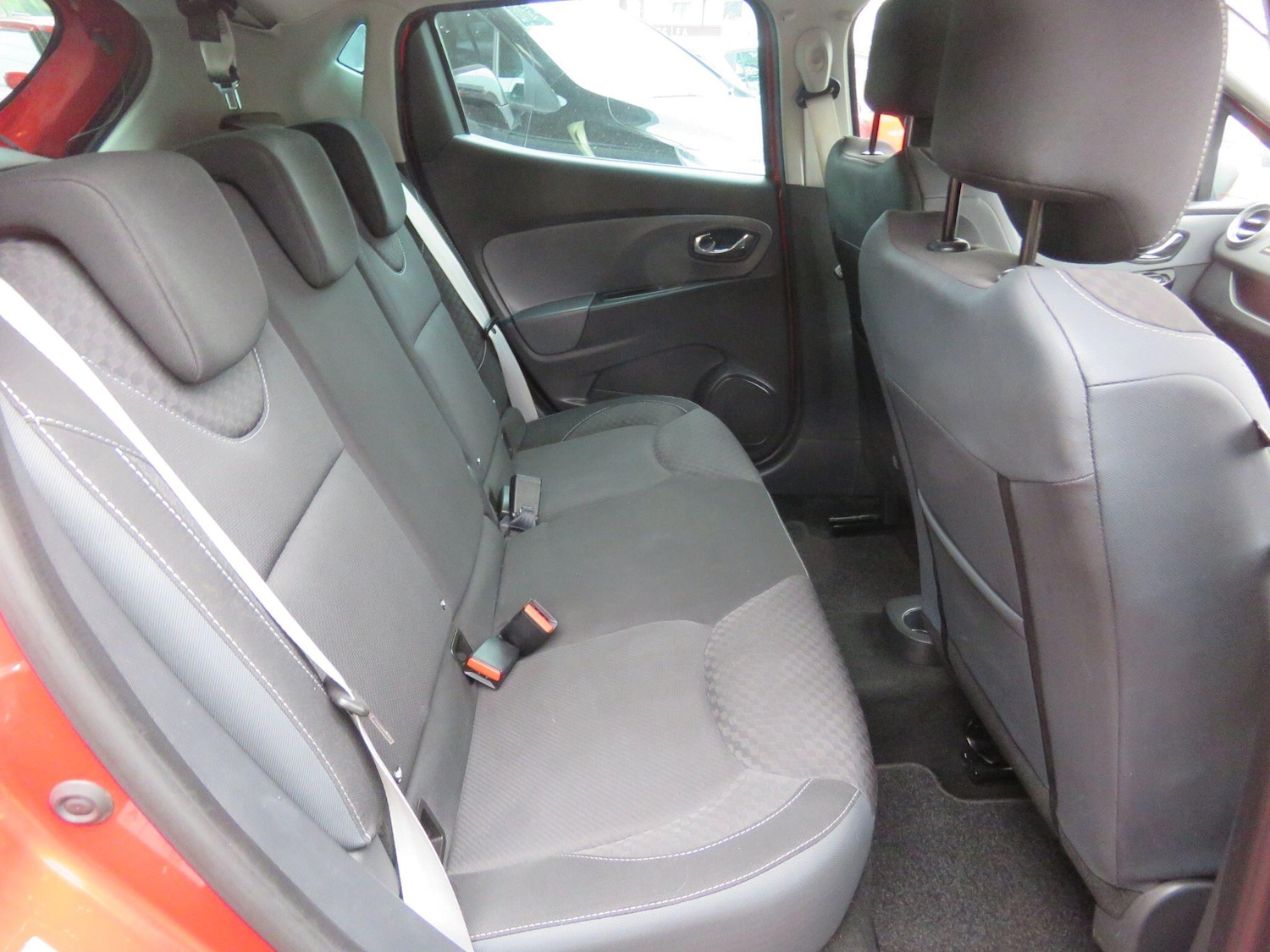 Used Renault Clio for sale - 77809120: Photo 33