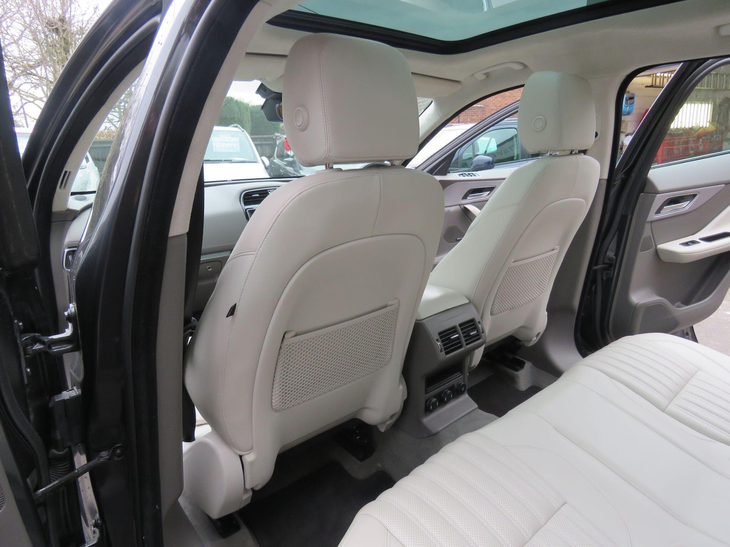 Used Jaguar F-Pace 2020 for sale - 78101051: Photo 18