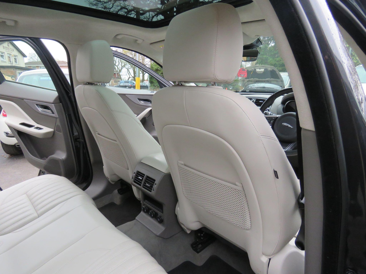 Used Jaguar F-Pace 2020 for sale - 78101051: Photo 25