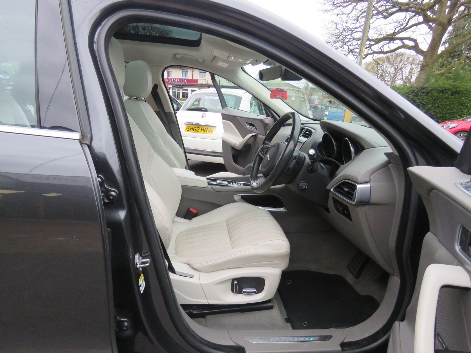 Used Jaguar F-Pace 2020 for sale - 78101051: Photo 41