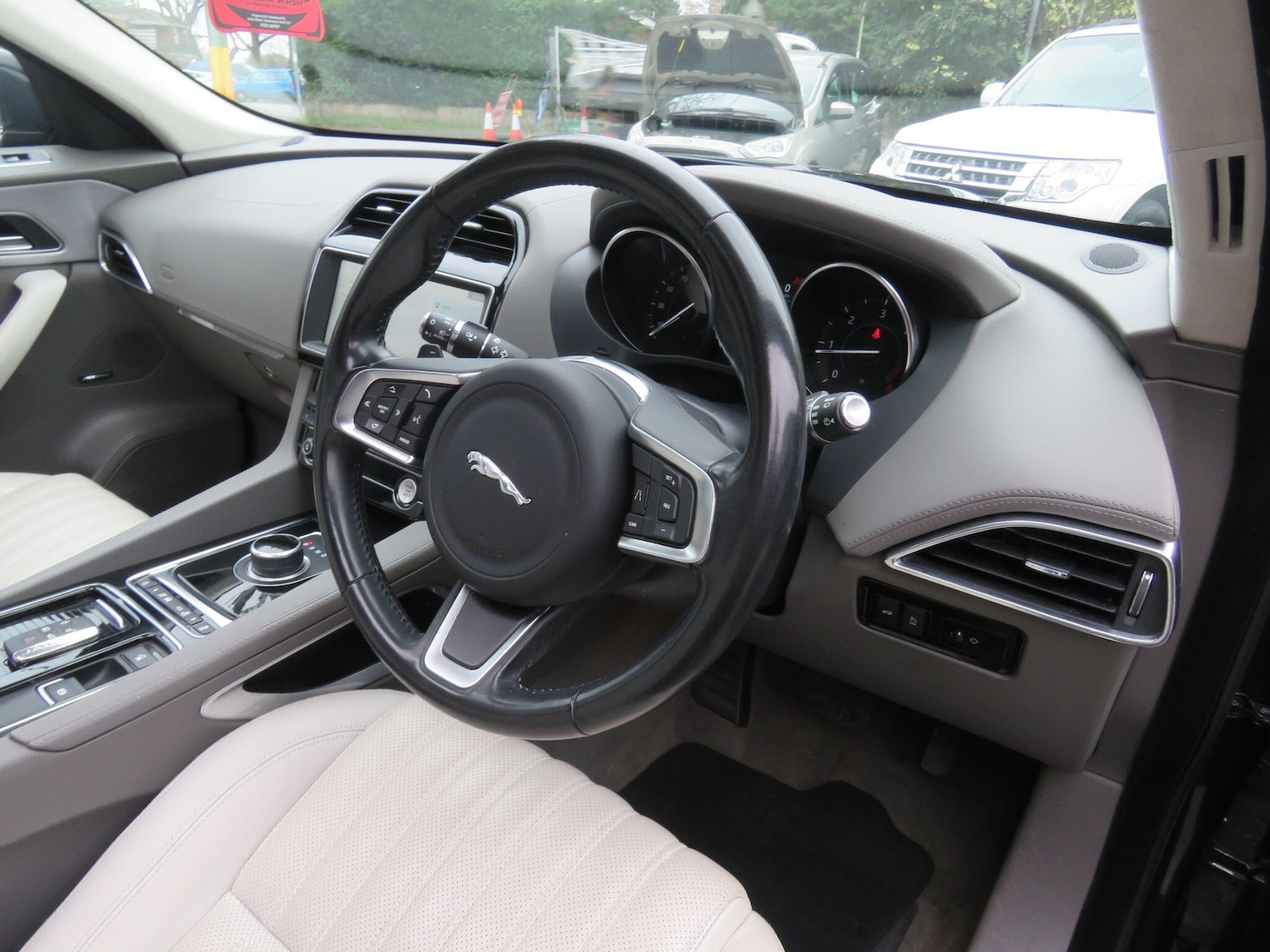 Used Jaguar F-Pace 2020 for sale - 78101051: Photo 95