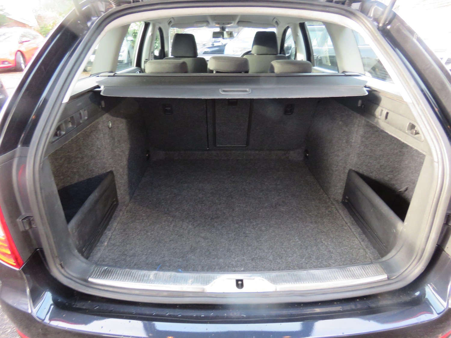 Used Skoda Superb 2015 for sale - 77029346: Photo 11