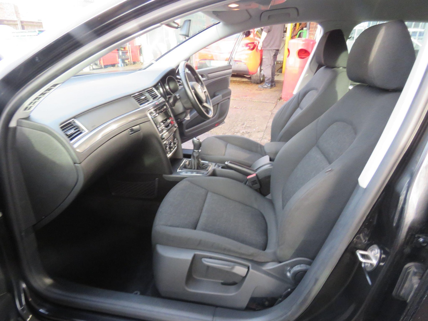 Used Skoda Superb 2015 for sale - 77029346: Photo 56