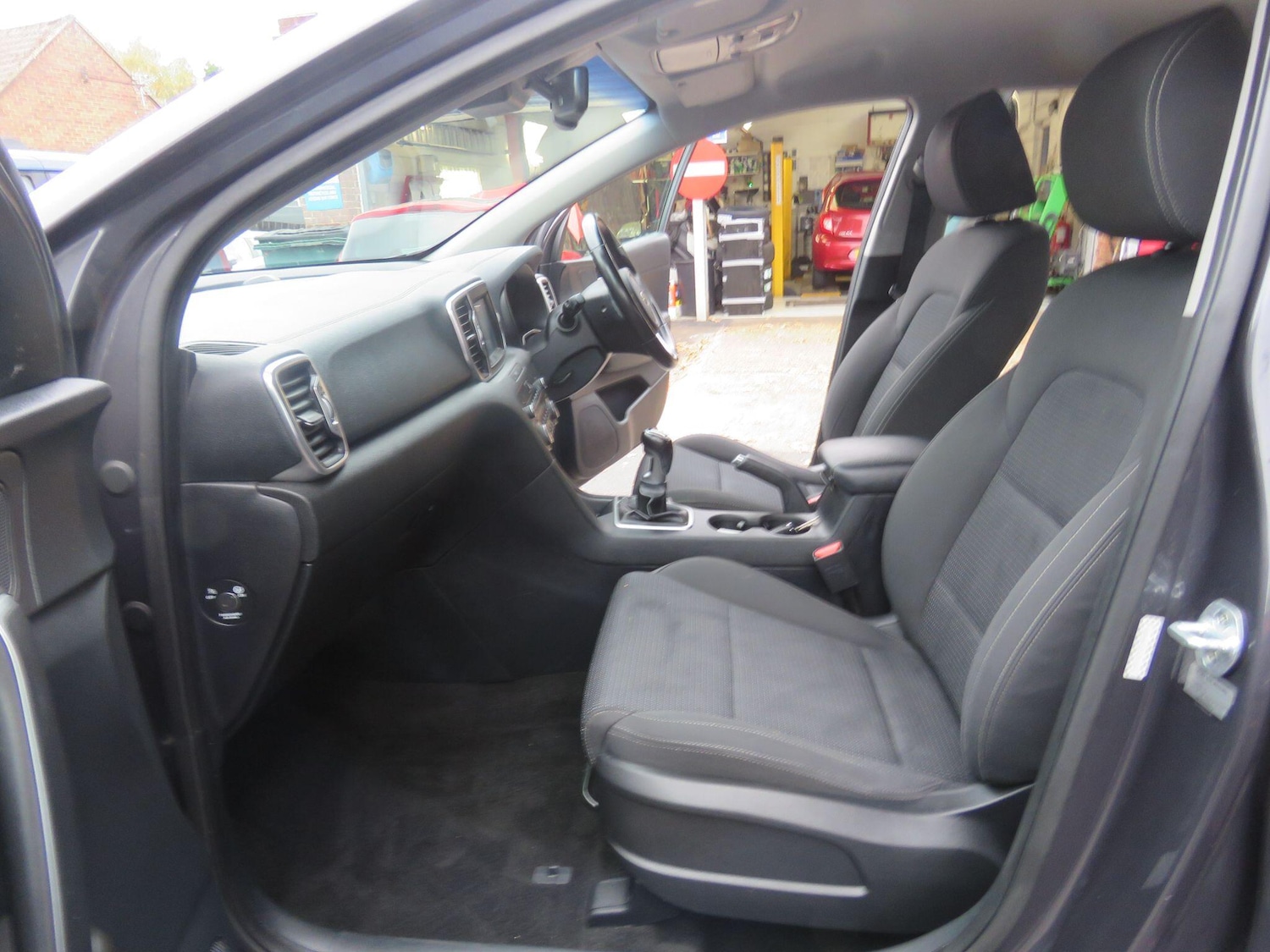 Used Kia Sportage 2017 for sale - 76989639: Photo 19