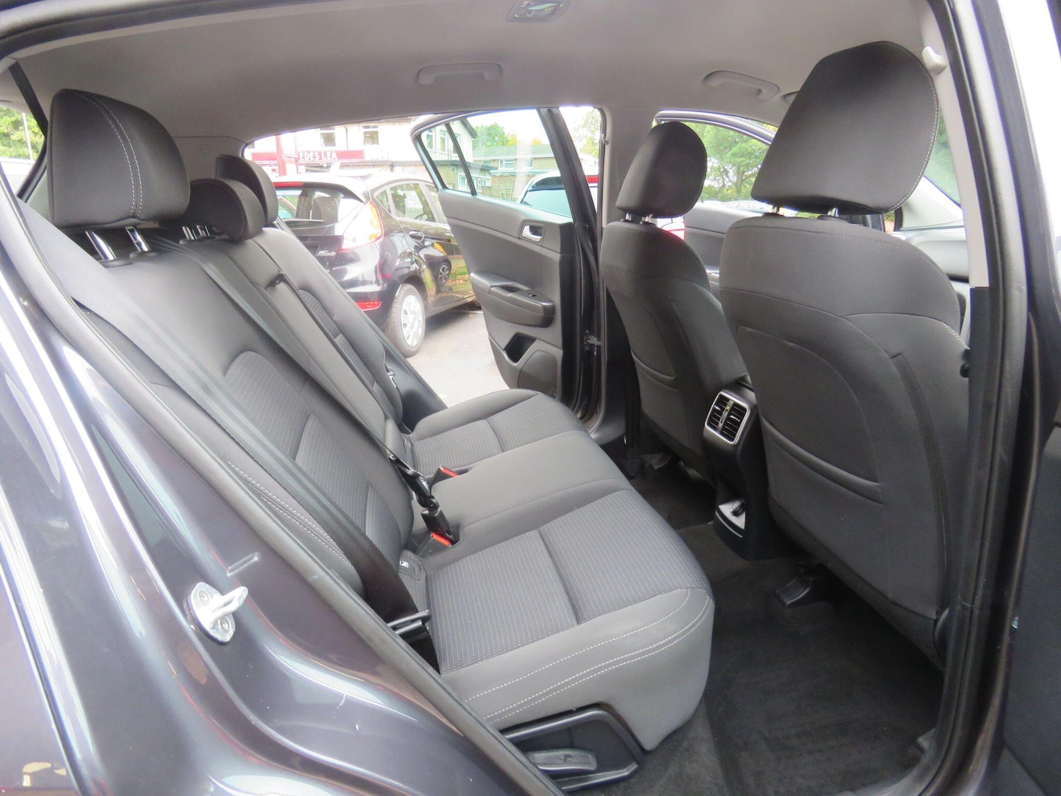 Used Kia Sportage 2017 for sale - 76989639: Photo 25