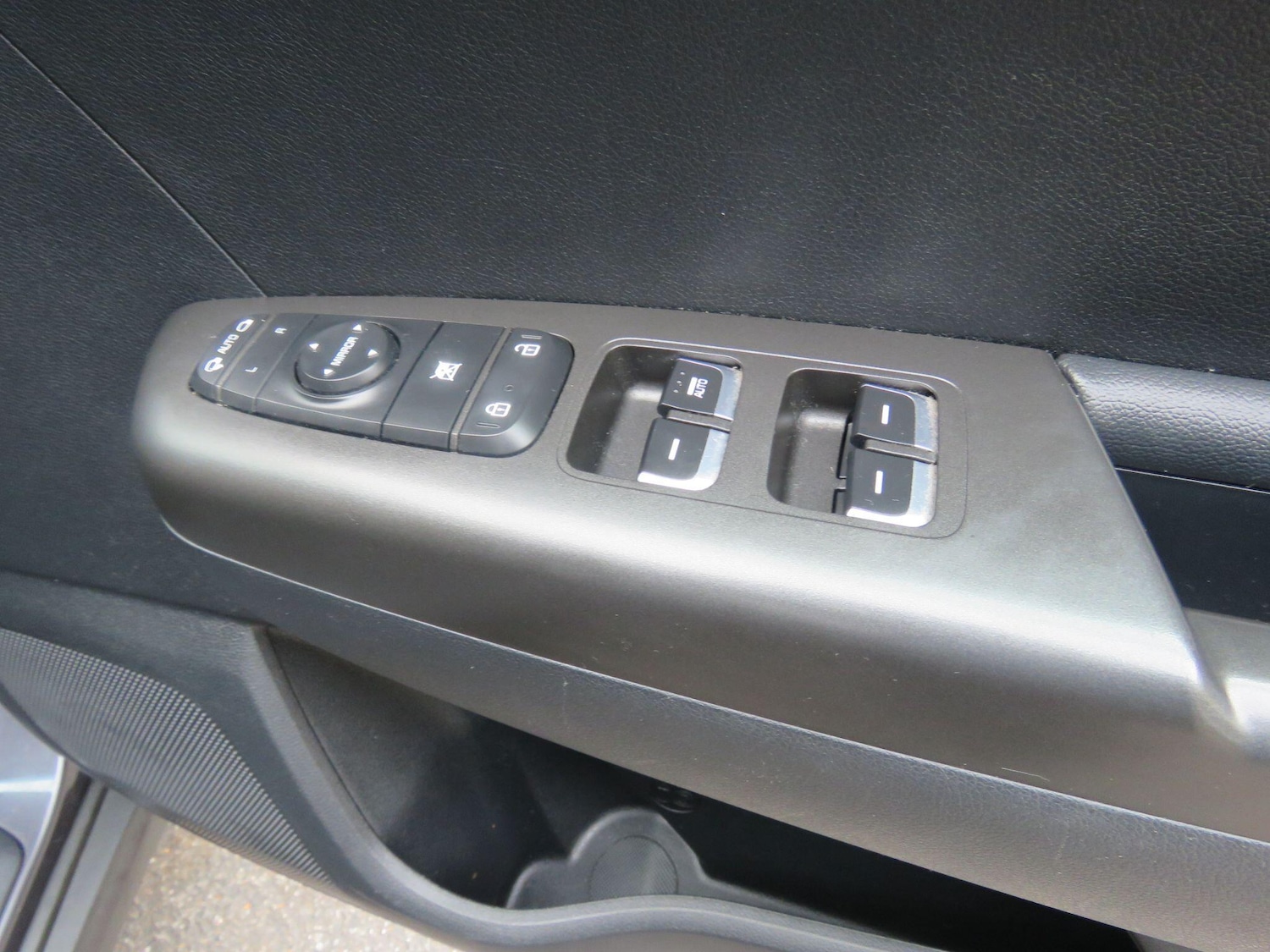 Used Kia Sportage 2017 for sale - 76989639: Photo 34