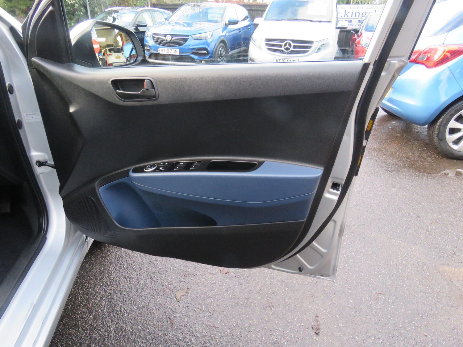 Used Hyundai i10 2014 for sale - 77229254: Photo 20