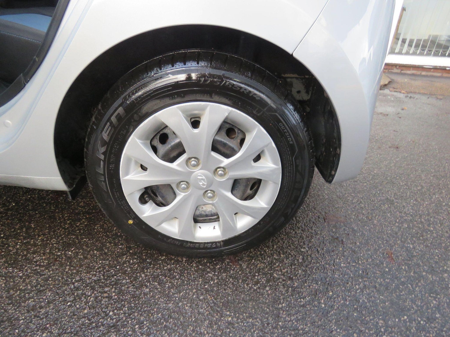 Used Hyundai i10 2014 for sale - 77229254: Photo 23