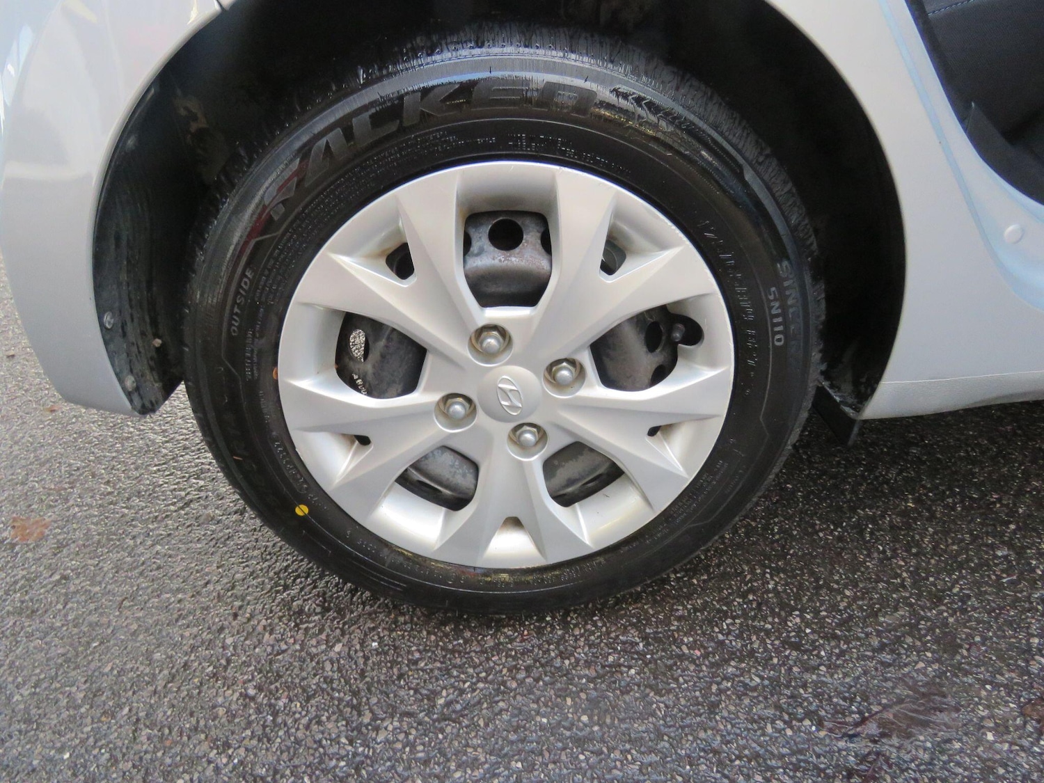 Used Hyundai i10 2014 for sale - 77229254: Photo 26