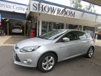 2012 (61) - 1.6 Zetec Euro 5 5dr