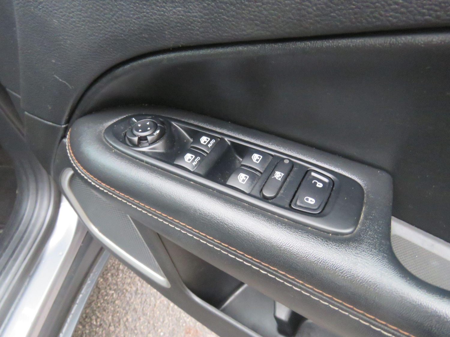 Used Jeep Compass for sale - 77242814: Photo 24