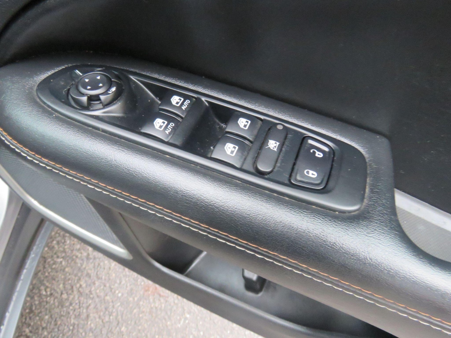 Used Jeep Compass for sale - 77242814: Photo 33