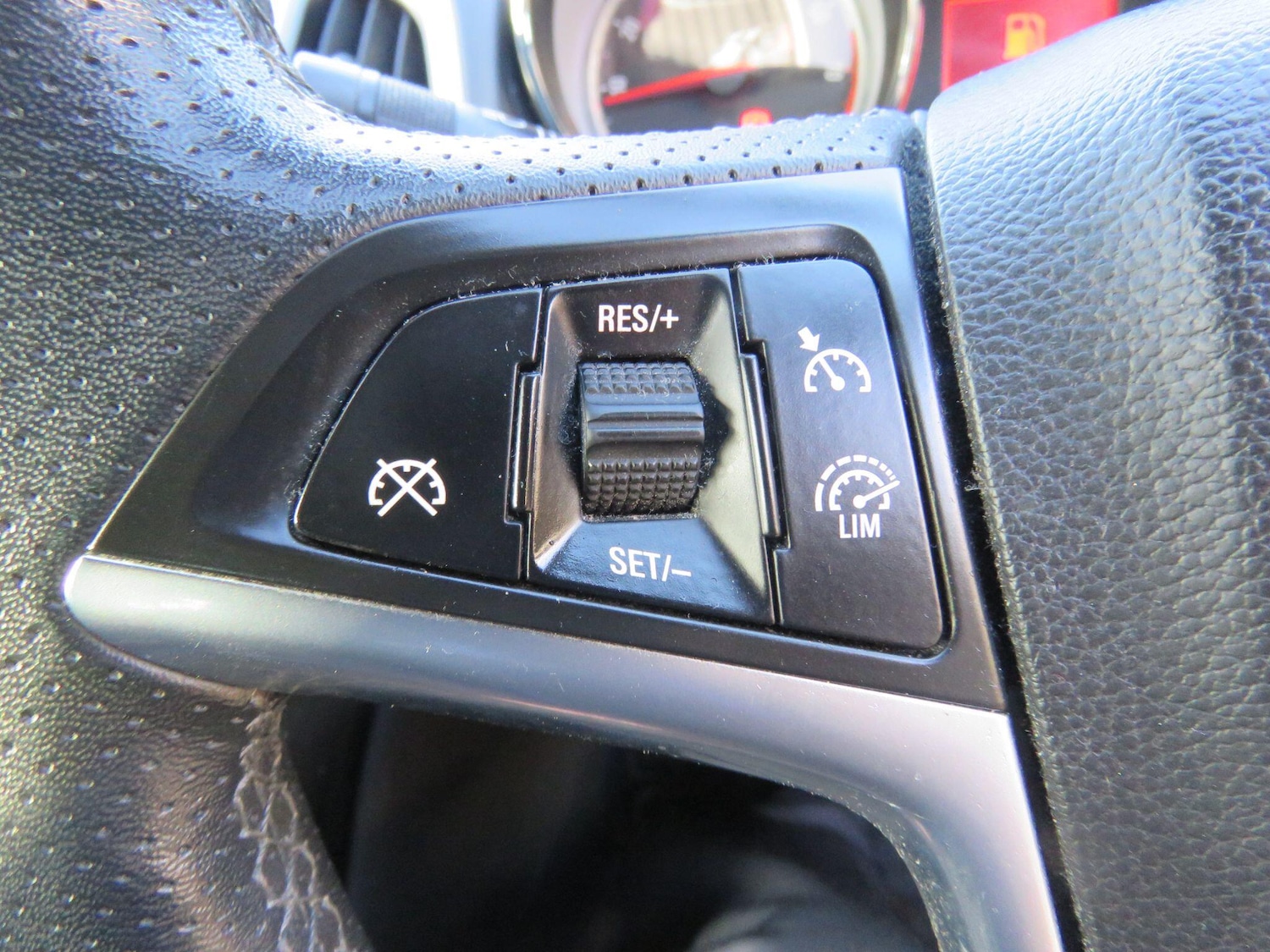 Used Vauxhall Astra GTC 2012 for sale - 77015327: Photo 22