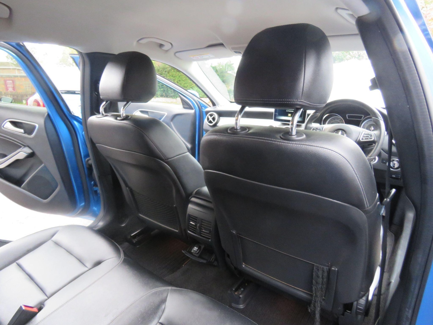 Used Mercedes-Benz GLA 2015 for sale - 76349155: Photo 21