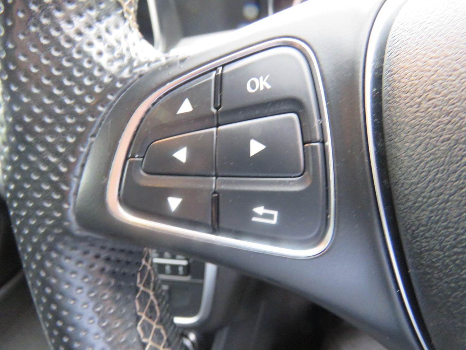 Used Mercedes-Benz GLA 2015 for sale - 76349155: Photo 58