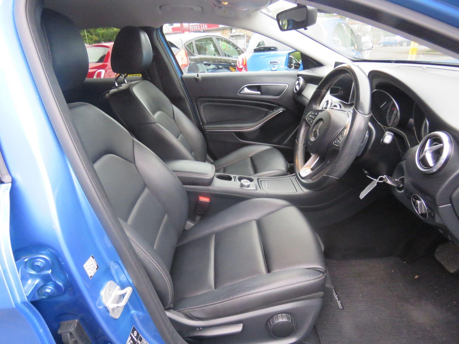 Used Mercedes-Benz GLA 2015 for sale - 76349155: Photo 92