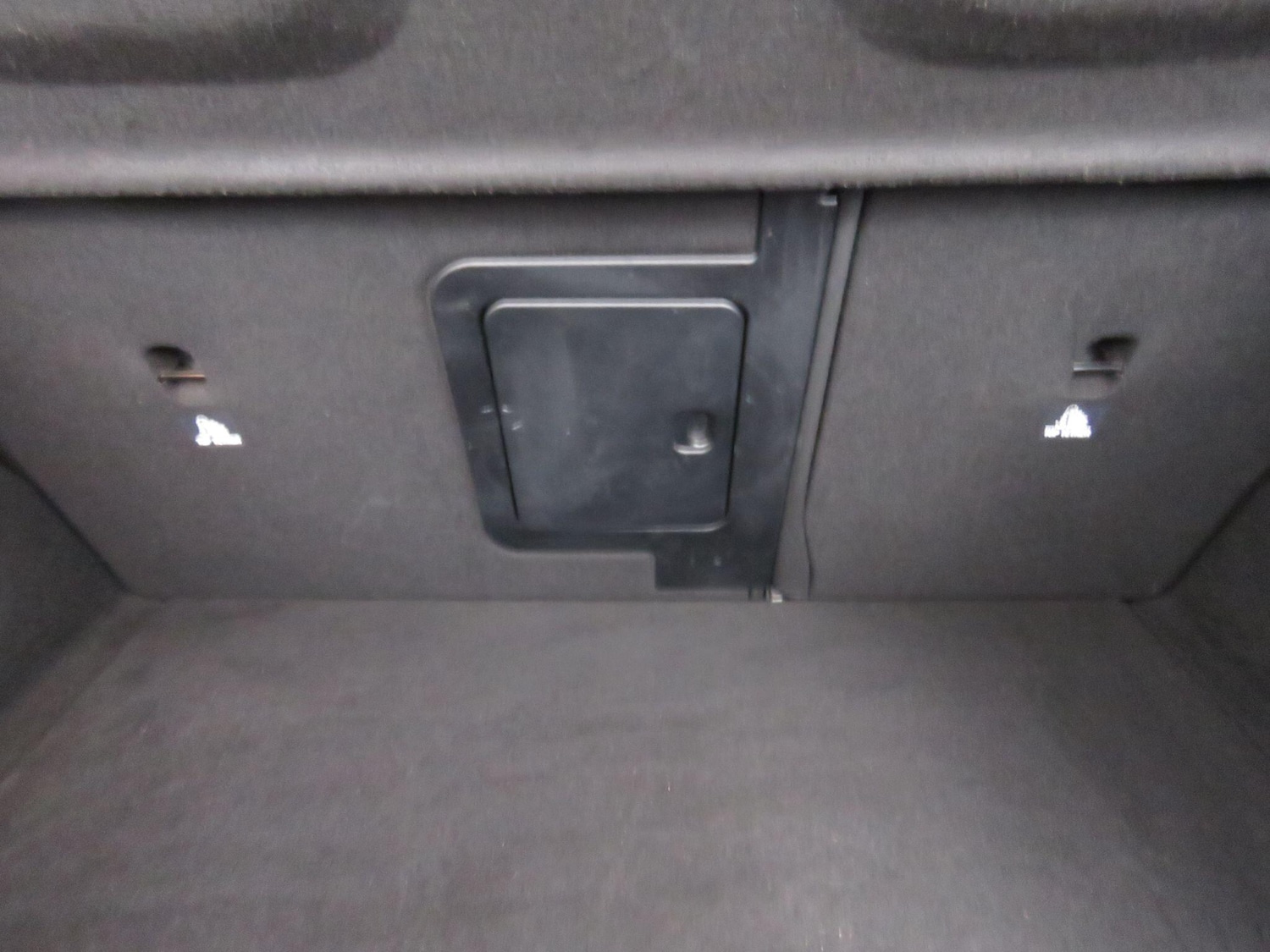 Used Mercedes-Benz GLA 2015 for sale - 76349155: Photo 97