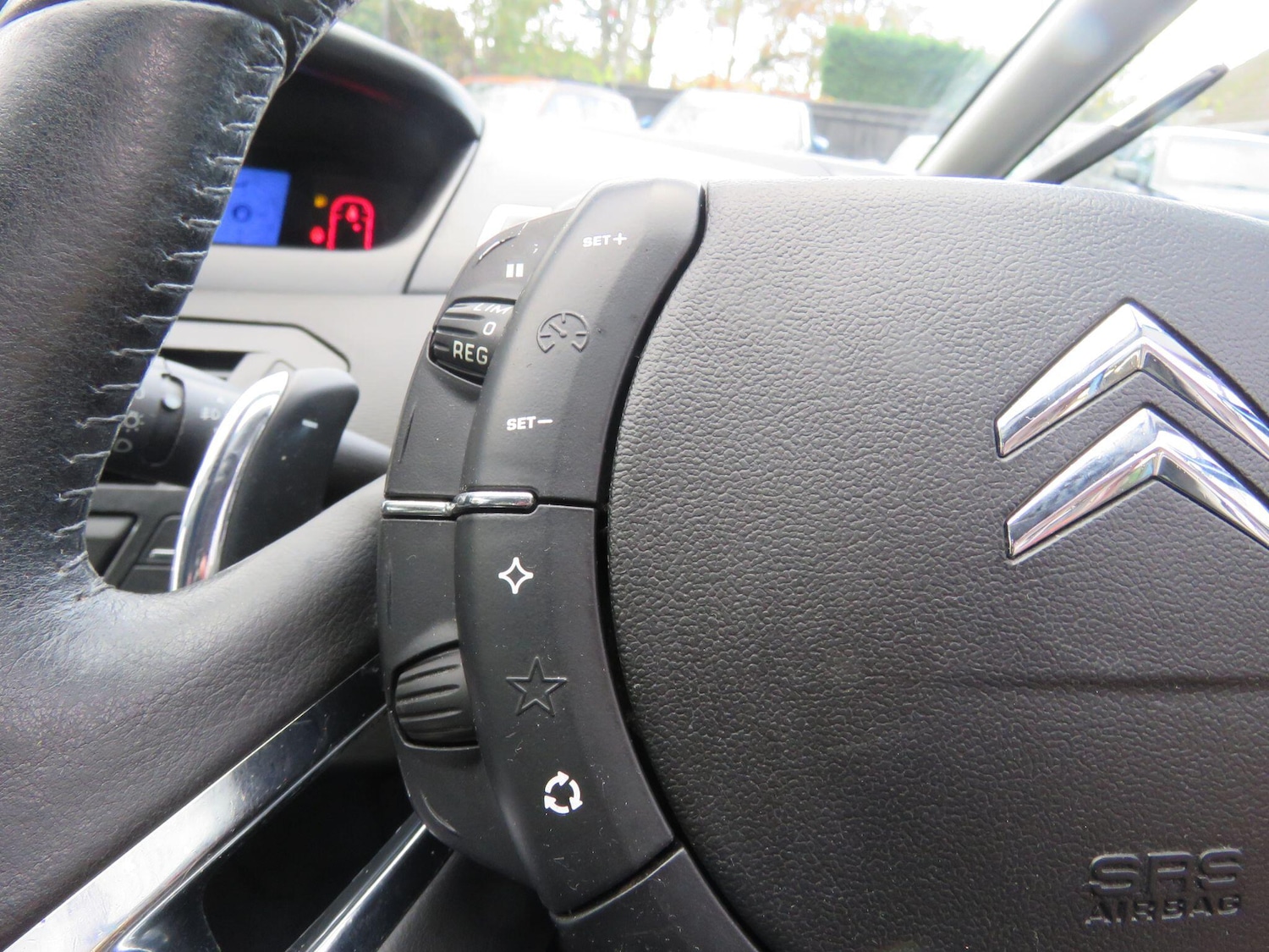 Used Citroen C4 Picasso 2008 for sale - 76592600: Photo 30