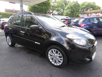 Used Renault Clio 2010 for sale - 75729690: Photo
