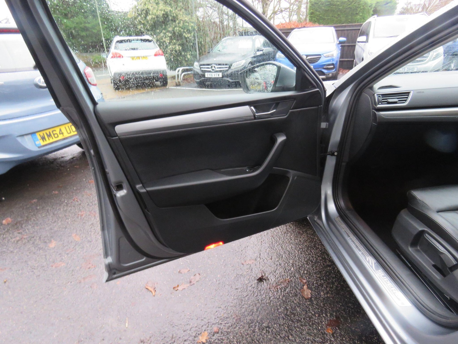 Used Skoda Superb 2017 for sale - 77191573: Photo 16