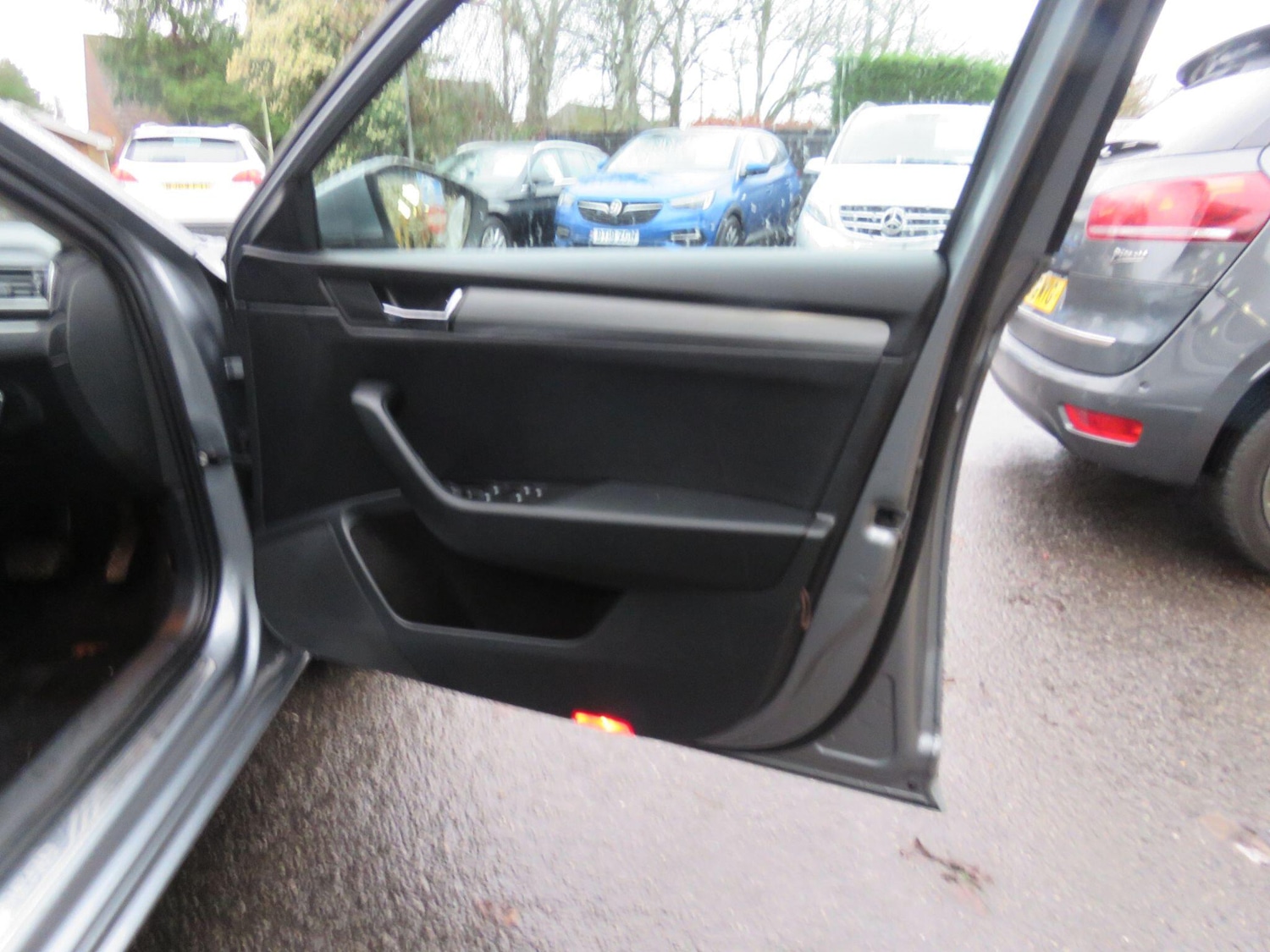 Used Skoda Superb 2017 for sale - 77191573: Photo 27