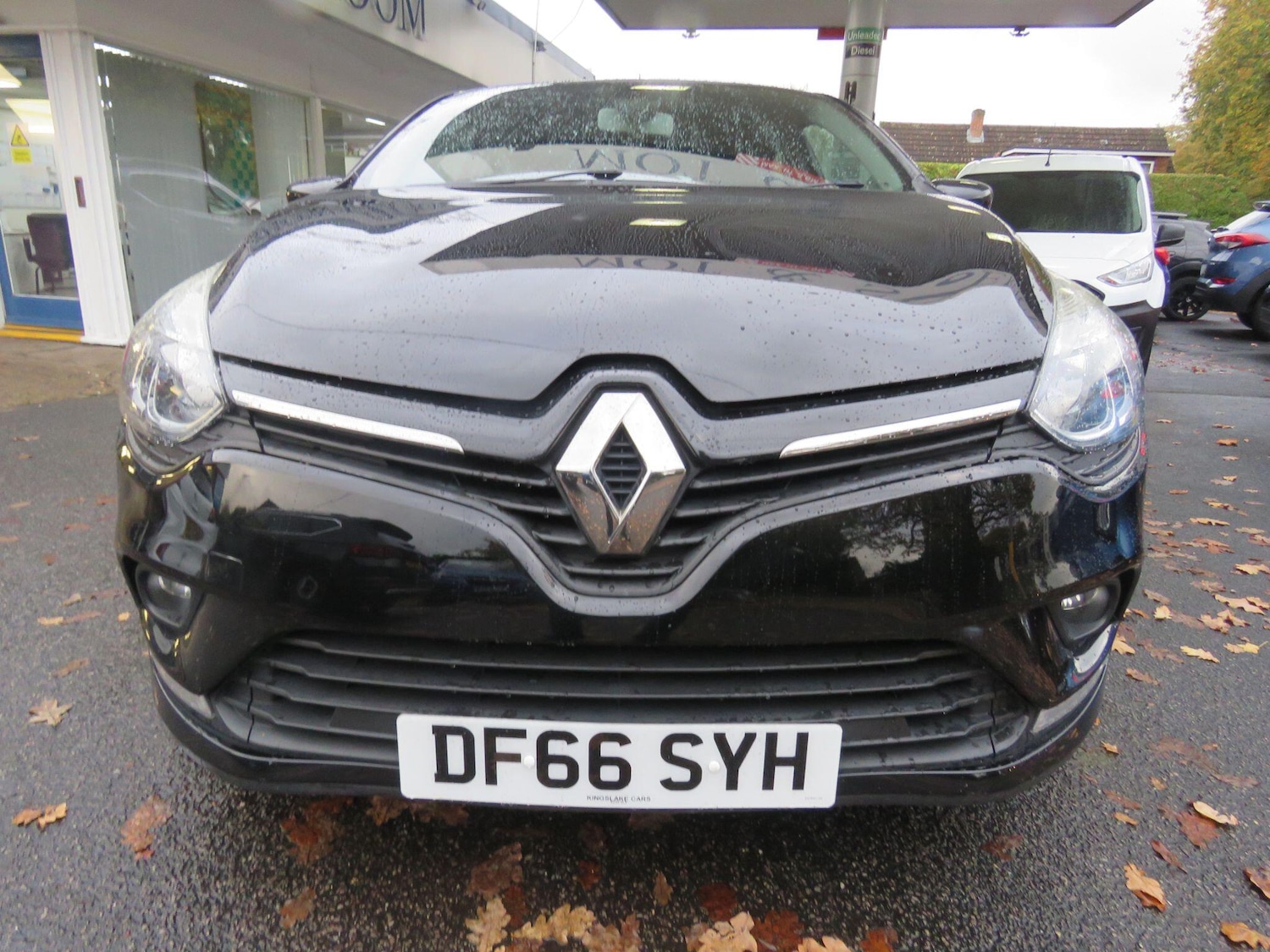 Used Renault Clio 2016 for sale - 76457522: Photo 2