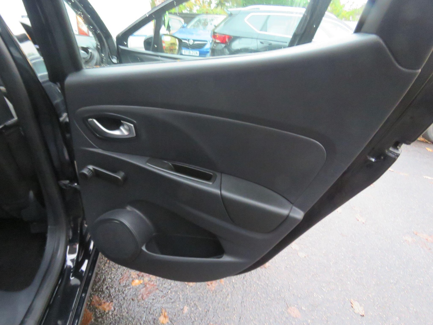 Used Renault Clio 2016 for sale - 76457522: Photo 35