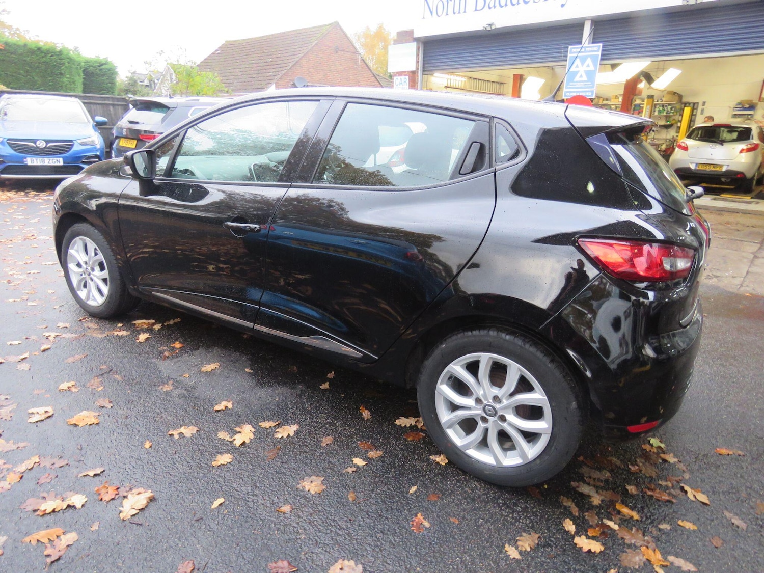Used Renault Clio 2016 for sale - 76457522: Photo 5