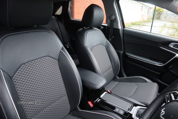 Used Kia Ceed 2025 for sale - 76474187: Photo 10