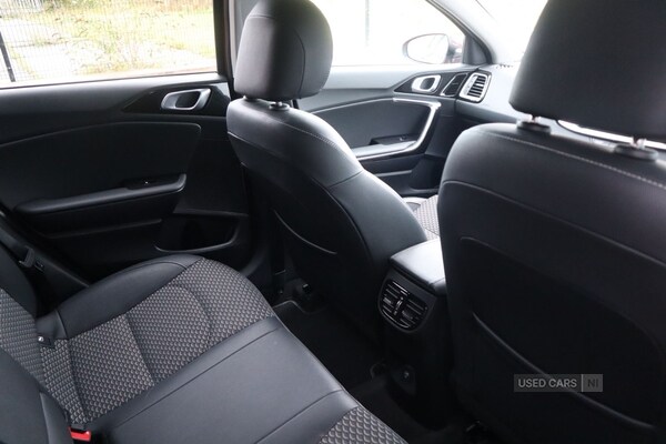 Used Kia Ceed 2025 for sale - 76474187: Photo 11