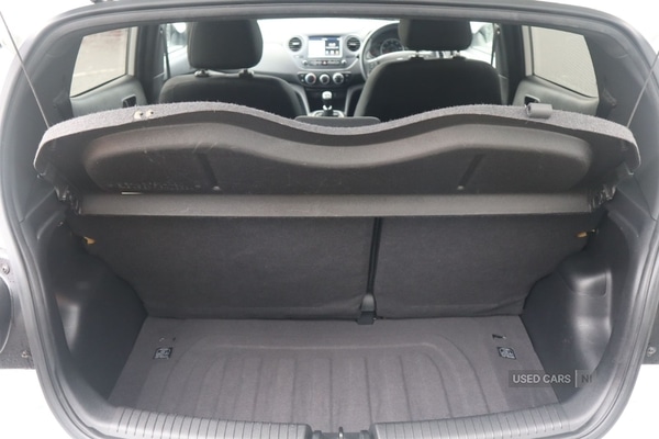 Used Hyundai i10 2019 for sale - 76574039: Photo 9