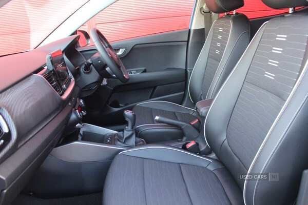 Used Kia Stonic 2022 for sale - 76743894: Photo 12