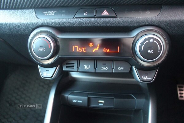 Used Kia Stonic 2022 for sale - 76743894: Photo 18