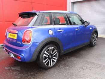 Used MINI Hatch 2019 for sale - 73800322: Photo
