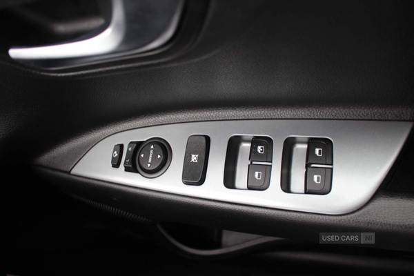 Used Kia Stonic 2024 for sale - 77372132: Photo 12