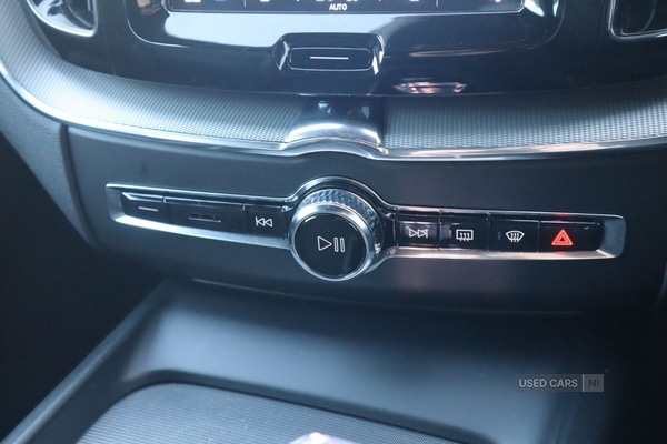 Used Volvo XC60 2023 for sale - 76900020: Photo 30