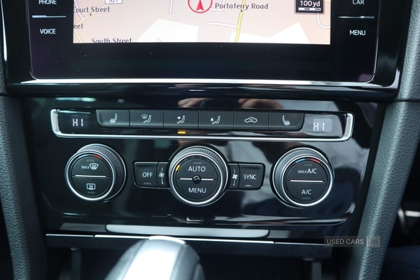 Used Volkswagen Golf 2020 for sale - 76573826: Photo 19