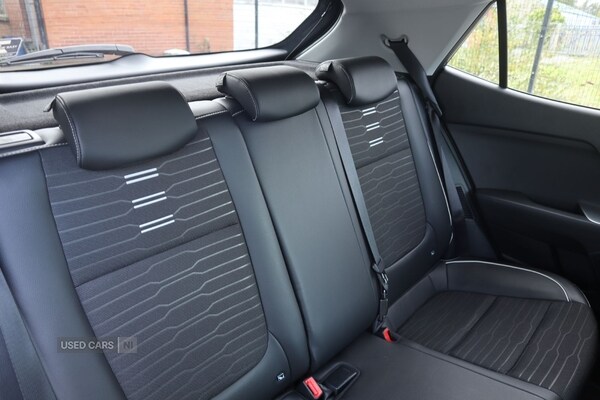 Used Kia Stonic 2023 for sale - 76202046: Photo 12